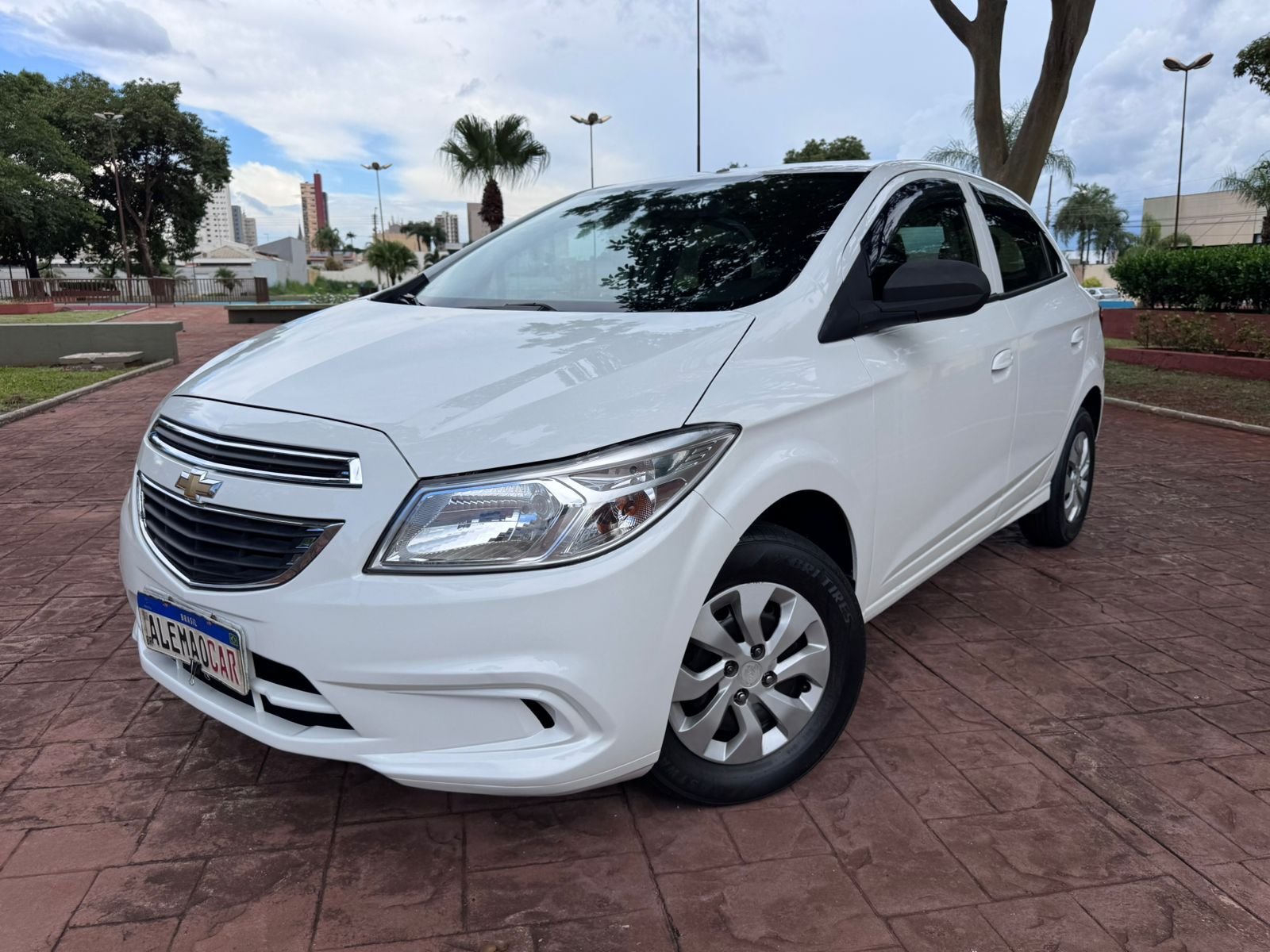 WhatsApp Image 2026-02-18 at 16.41.02